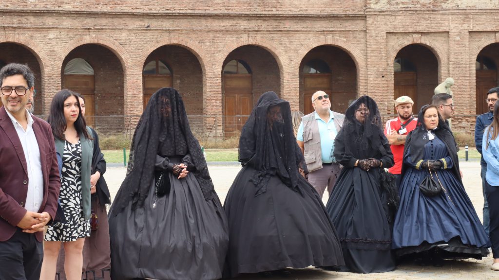 Cementerio General conmemoró a las víctimas del Incendio de la Iglesia de la Compañía de Jesús con emotiva ceremonia de memoria y homenaje