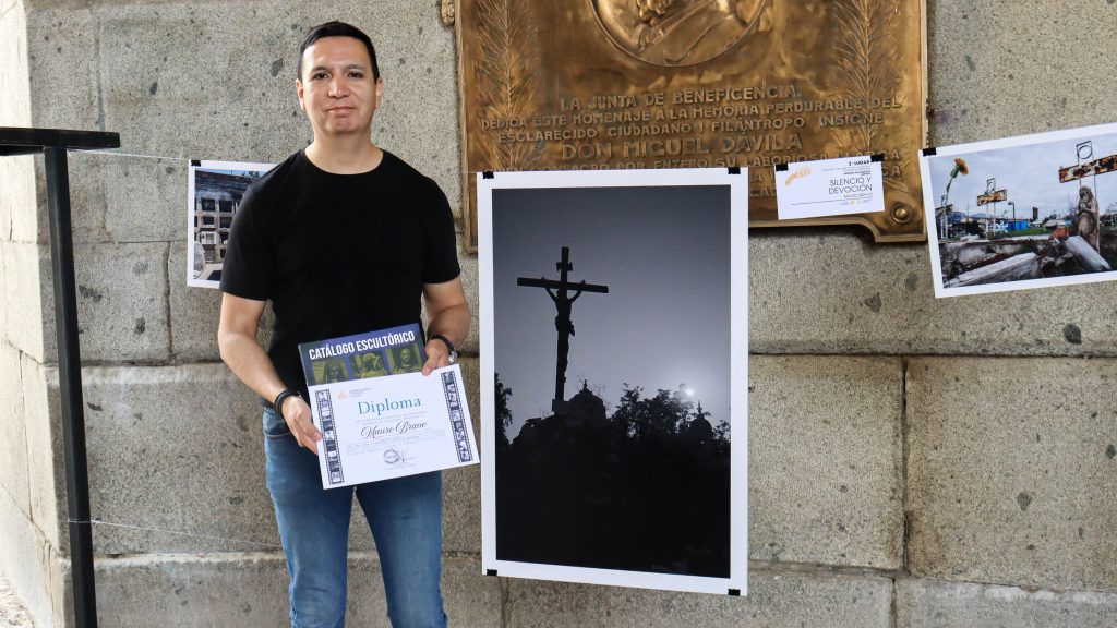 Premiación Concurso Fotográfico “Del ayer y hoy, la historia contada en imágenes”