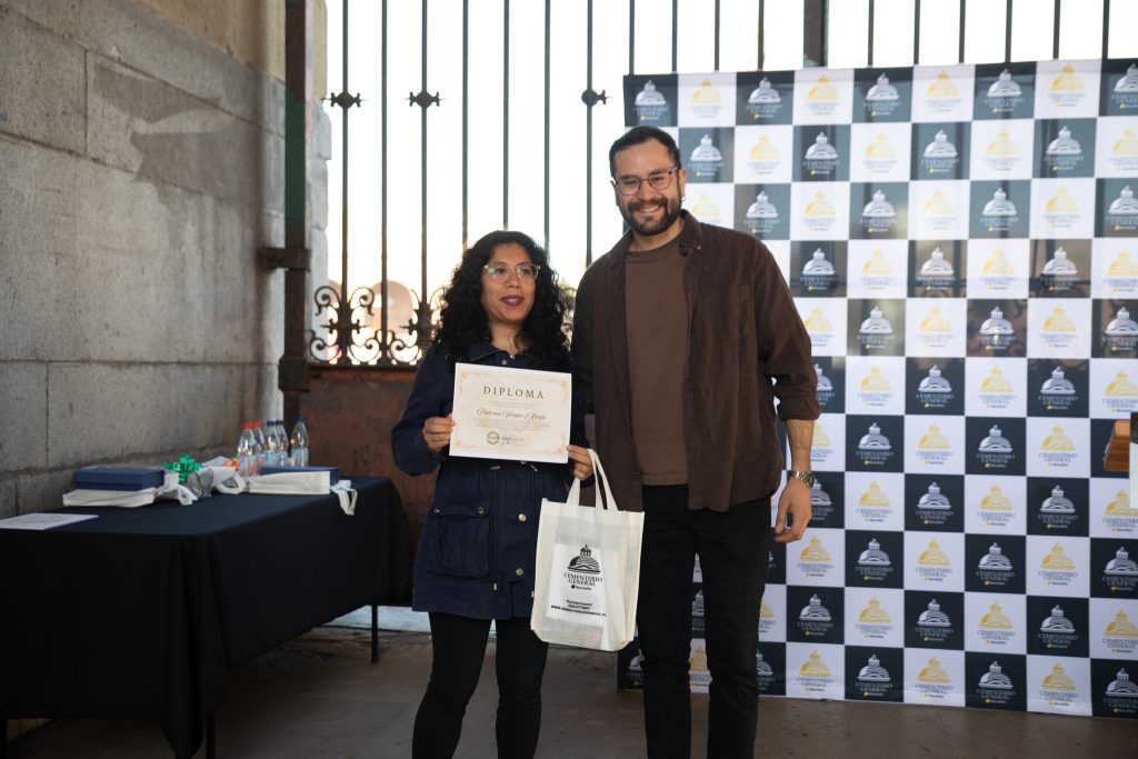 Día del Patrimonio: premiación del concurso literario “El Cementerio en 204 palabras”